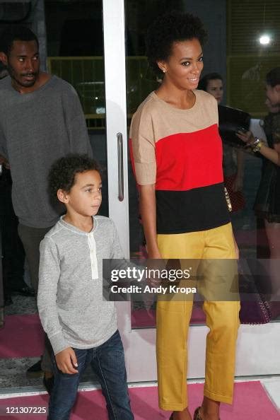 julez smith|solange knowles son father.